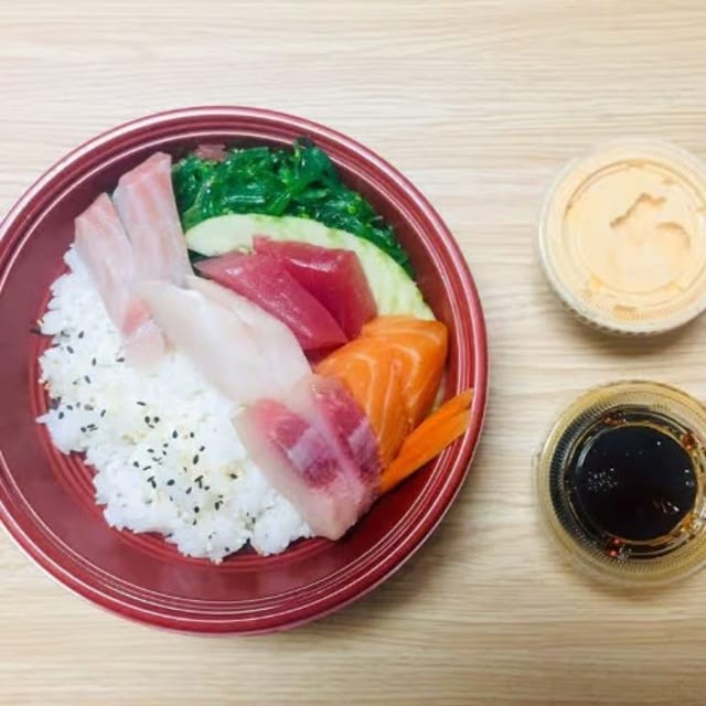 Chirashi Sushi Don.